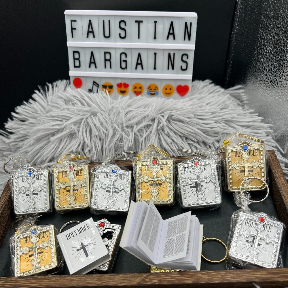 😈NEW Mini Holy Bible Keychain With Real Words - You Can Really Read It!😈